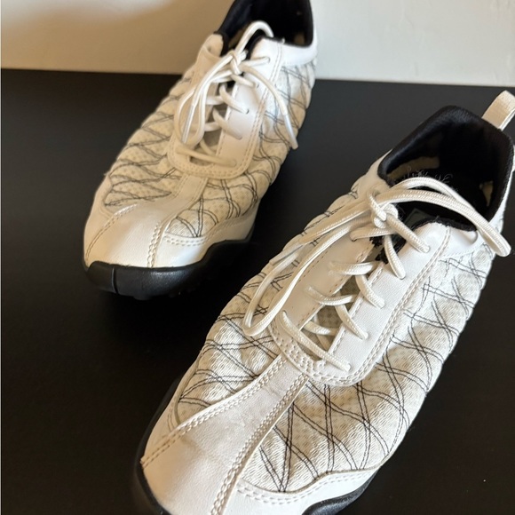 NWT FOOTJOY Women's SuperLites Lopro Spikeless Golf Shoes - Picture 10 of 10